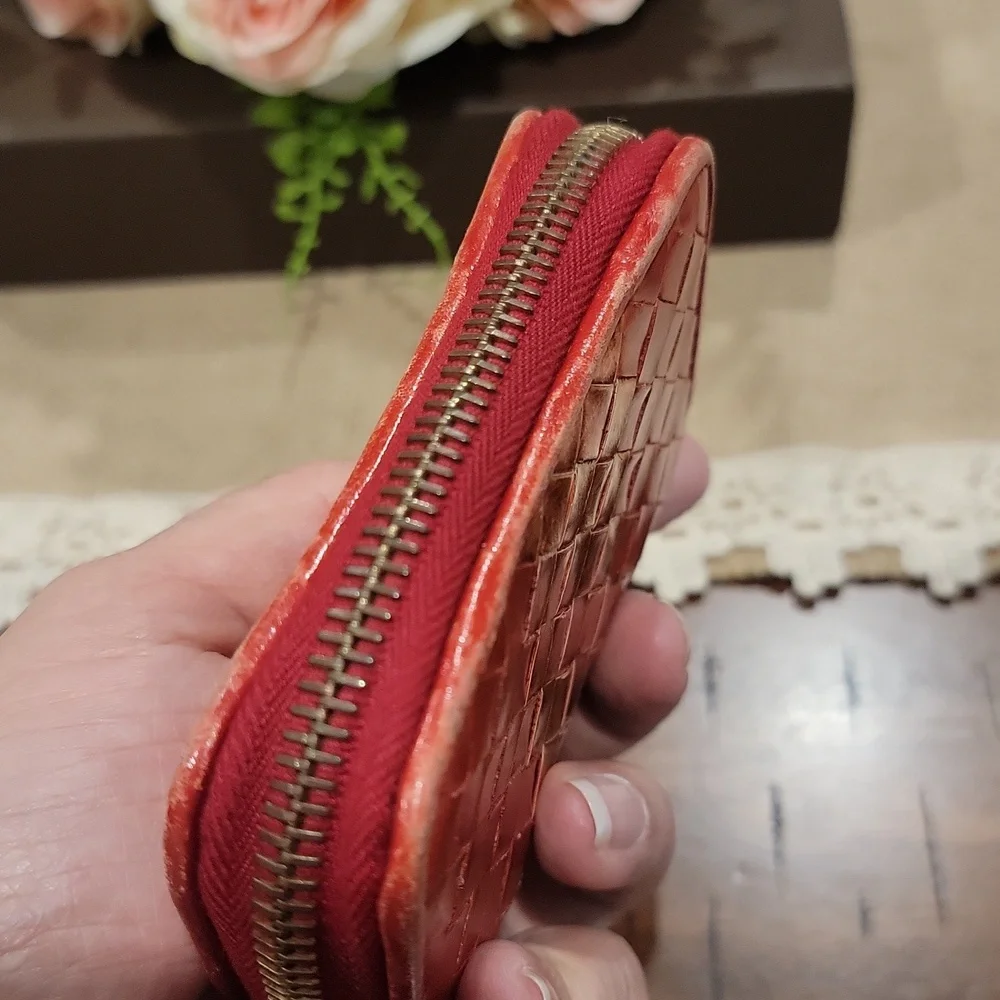 Authentic Bottega Veneta card wallet - Picture 5 of 8
